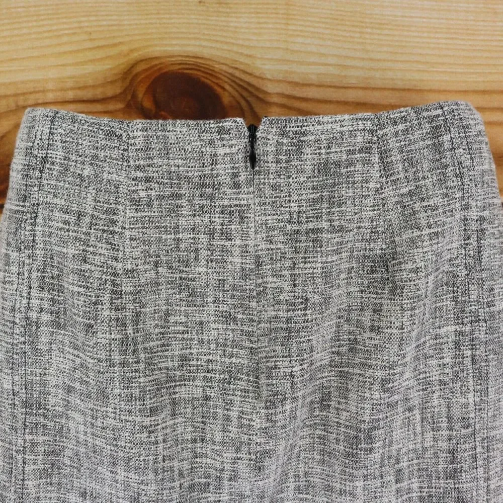 Ann Taylor LOFT A-Line Skirt Womens 00P‎ Gray Heathered Cotton Lined Zip Closure